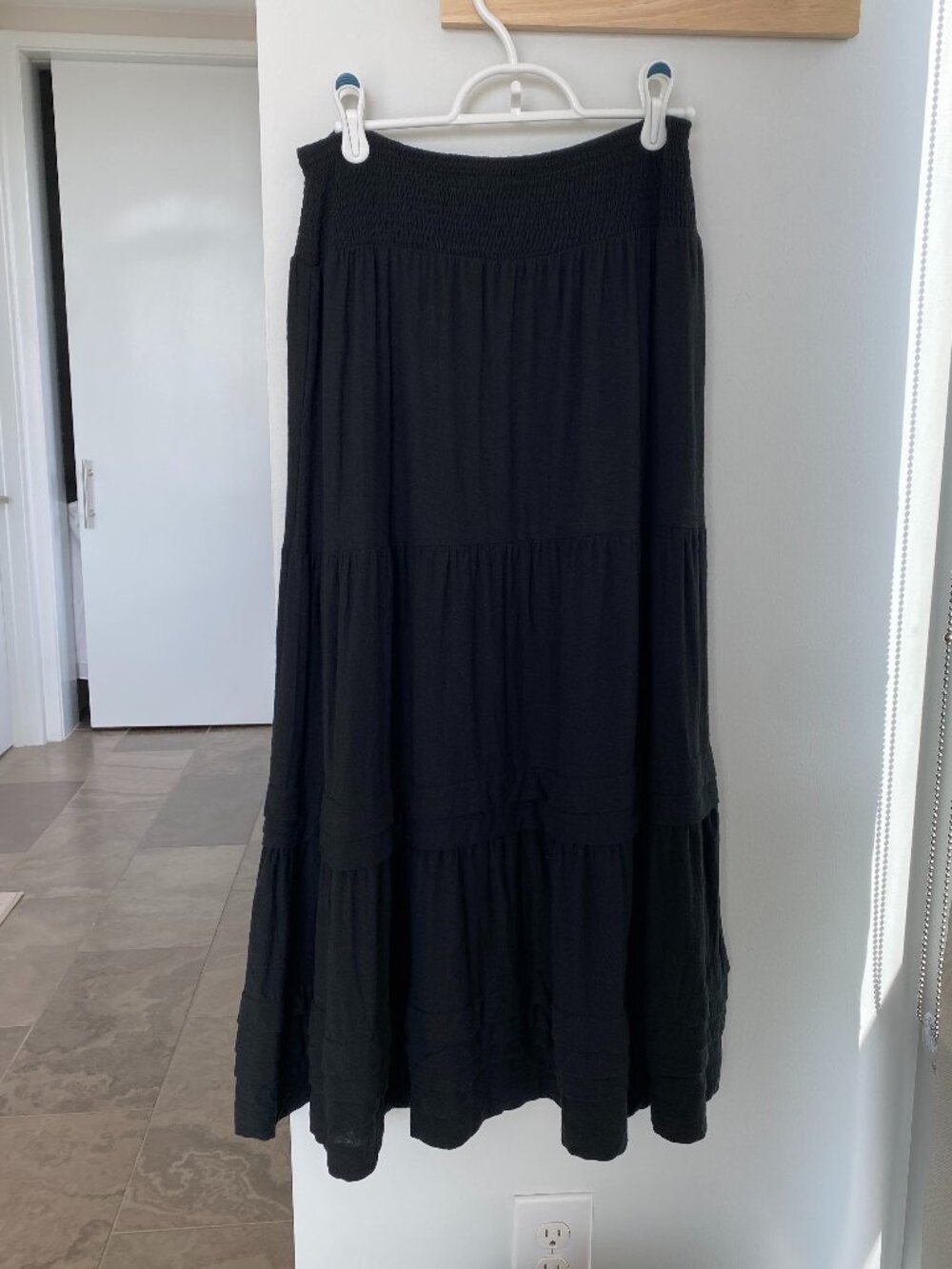 Nation LTD Tiered Midi Skirt Black SZ M Minimalist Boho Flowy